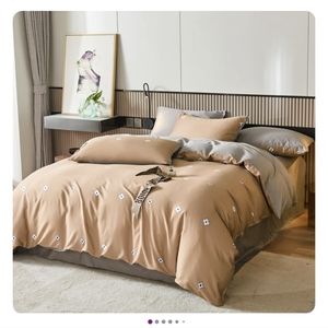 Queen size duvet cover set